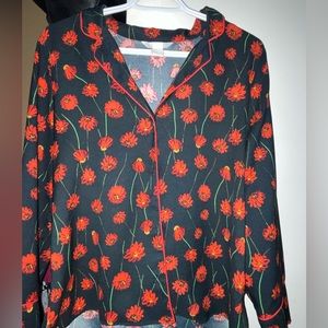 Size 4 H&M button down